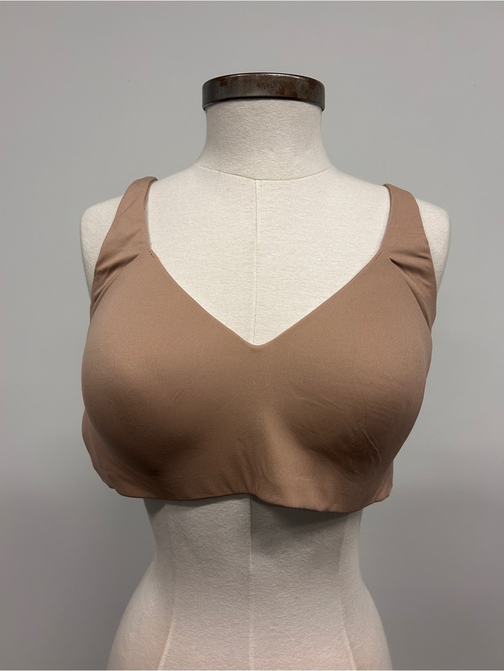 ThirdLove Wireless V-Neck Comfort Bra in Nude Brown